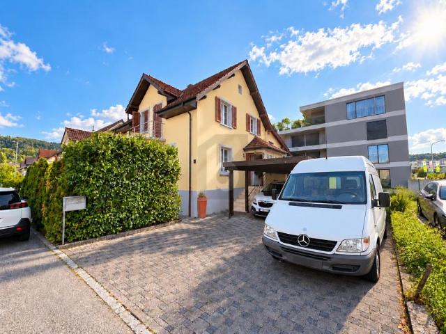 GROSSZÜGIG WOHNEN MIT GARTEN UND SITZPLATZ