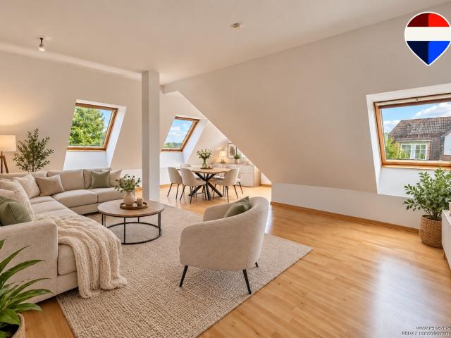 Großzügige 4 Raum Wohnung mit Aufzug und Stellplatz Exklusives Wohnen im Lennéviertel