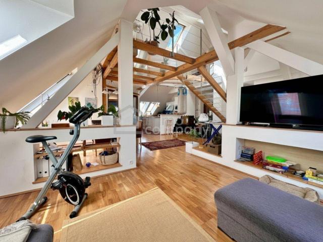 Großzügige 4 Zi DG Wohnung 194m² mit Balkon & Loggia in Bad Pirawarth um 335.000€