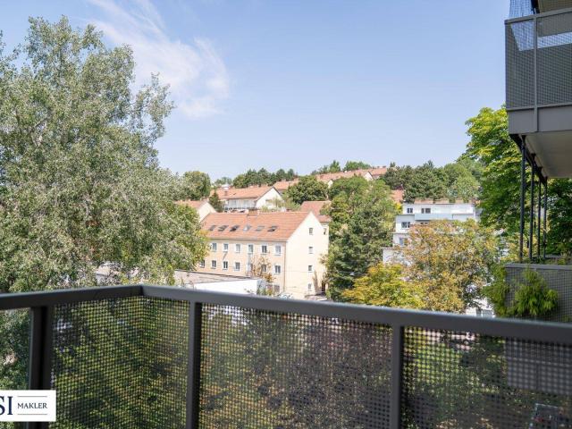 Großzügige 4 Zimmer Wohnung mit 2 Balkonen & Grünblick in attraktiver Lage