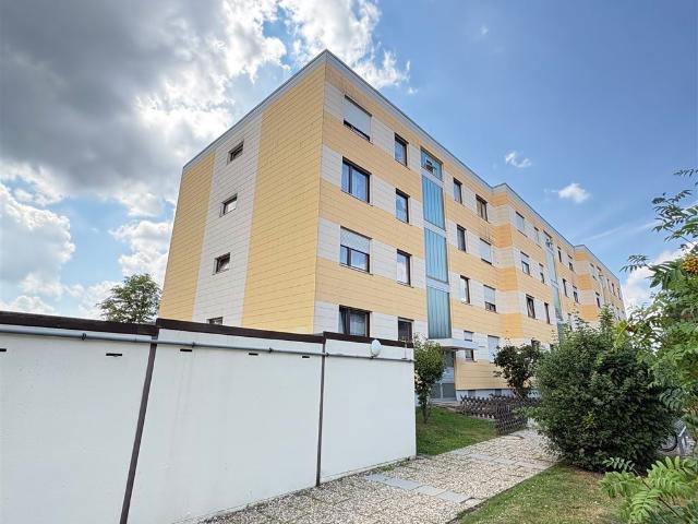 Großzügige 4 Zimmer Wohnung mit Balkon und Garage in Mitterteich