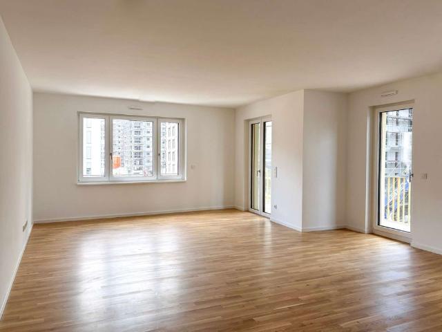 Großzügige 4 Zimmer Wohnung mit Balkon und viel Platz für die Familie