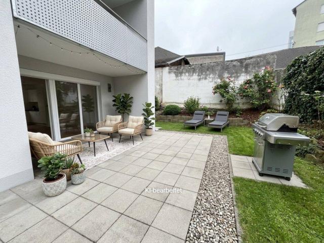 Großzügige 4 Zimmer Wohnung mit Garten, Terrasse und Tiefgaragenplatz zu verkaufen!