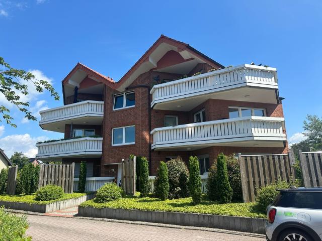 Großzügige 4 Zimmer Wohnung mit Garten und Tiefgarage in ruhiger Lage von Wallenhorst Hollage!