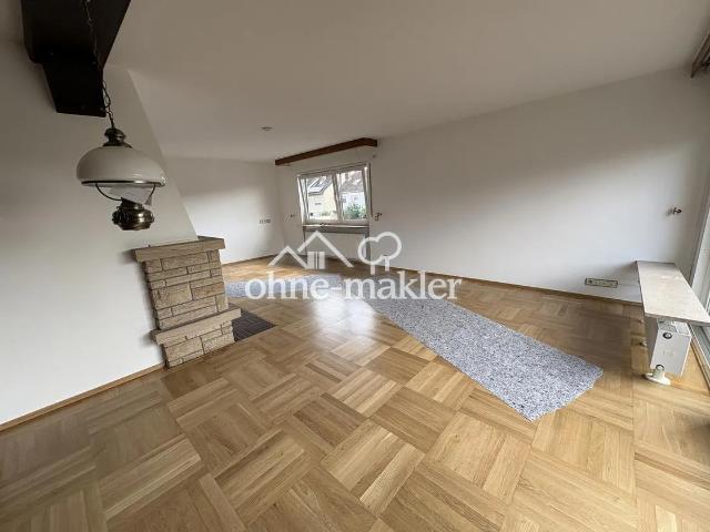 Großzügige 4 Zimmer Wohnung mit großem Balkon – ruhig, renoviert und ideal für langfristiges Wohnen