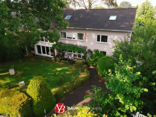 Großzügige 4 Zimmer Wohnung mit großer Dachterrasse im Herzen von Meerbusch Büderich Baum Immobilien GmbH