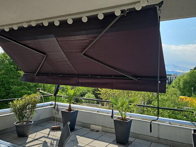 Großzügige 4 Zimmer Wohnung mit großer Terrasse mitten in der Stadt