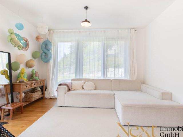 Großzügige 4 Zimmer Wohnung mit heller Terrasse und Eigengarten in Lichtenberg zu vermieten!