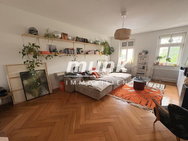 Großzügige 4 Zimmer Wohnung mitten in Ulm