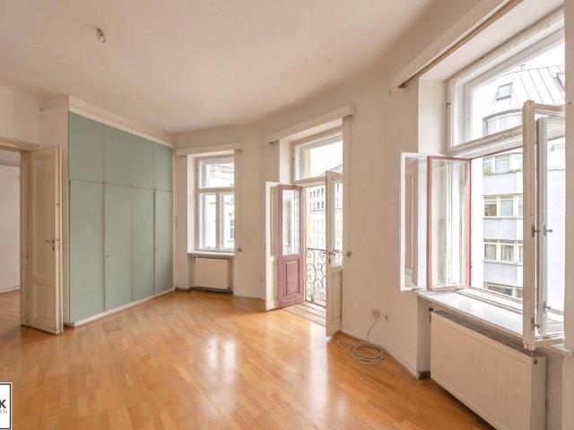 großzügige 4 Zimmer Wohnung nähe Augarten/Prater * Fugbachgasse/Mühlfeldgasse * saniert oder unsaniert
