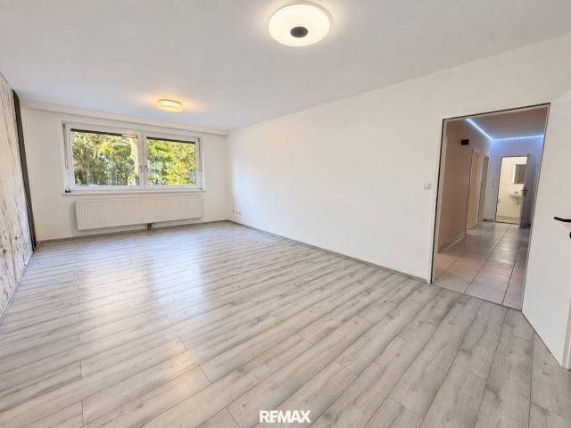 Großzügige 4 Zimmer Wohnung auf rund 103 m²