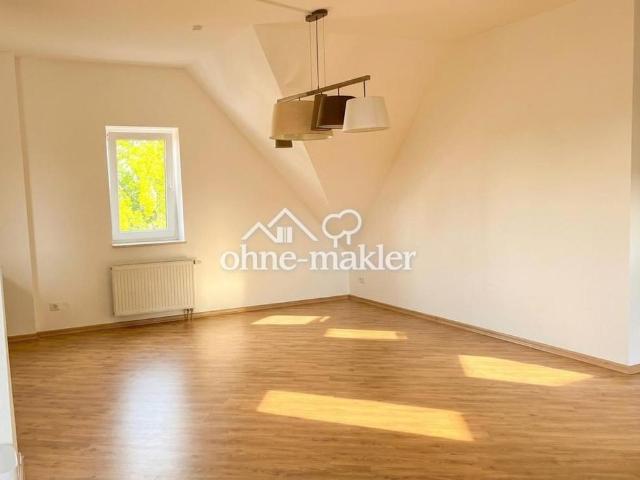 Großzügige 4 Zimmer Wohnung in Meerbusch Lank Latum zu vermieten