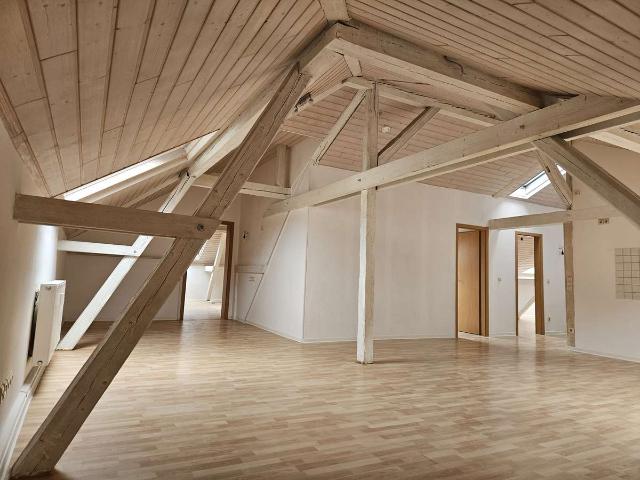 Großzügige 4 Zimmer Wohnung in Birkenfeld mit Terrasse