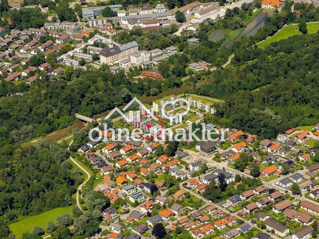 Großzügige 4 Zimmer Wohnung in Rosenheim mit 2 Bädern & 2 Balkonen