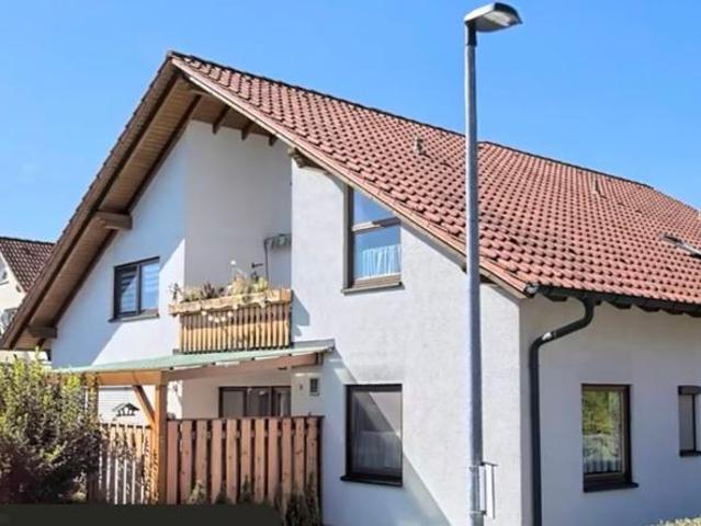 Großzügige 4 Zimmer Eigentumswohnung in Laupheim