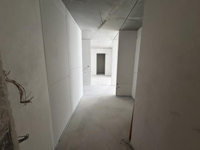 Großzügige 4 Zimmer Etagenwohnung mit Balkon
