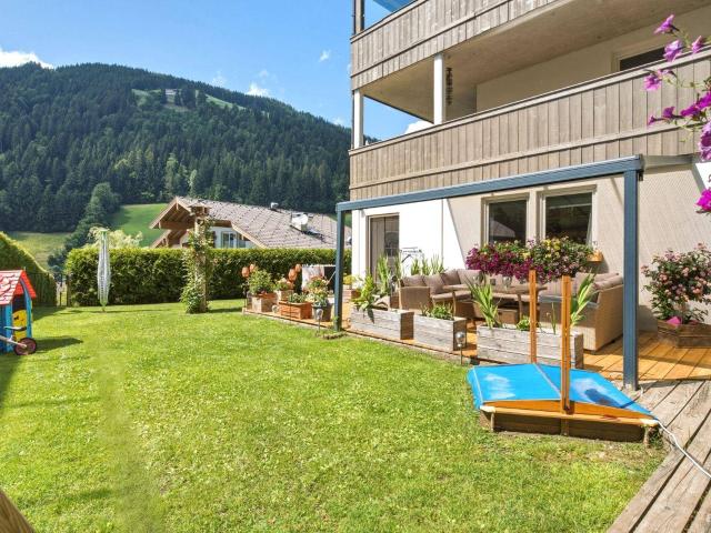 Großzügige 4 Zimmer Gartenwohnung mit Terrasse in Oberau in der Wildschönau