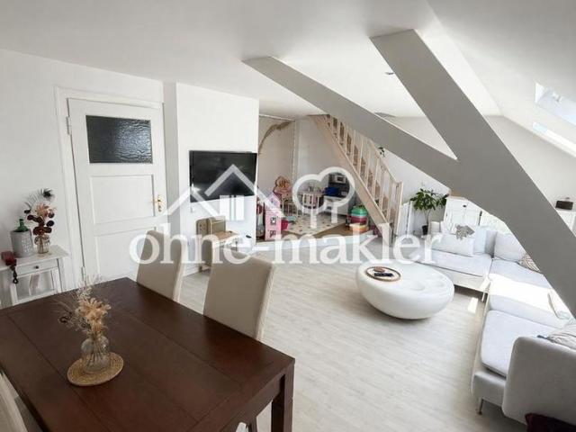 Großzügige 4 Zimmer Maisonettewohnung
