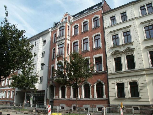 Großzügige 4 Zimmer Maisonettewhg. mit Balkon und Gäste WC!