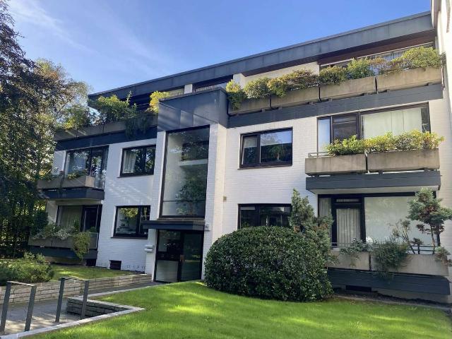 Großzügige 4 Zimmer Penthouse Wohnung im schönen Hamburg Marienthal
