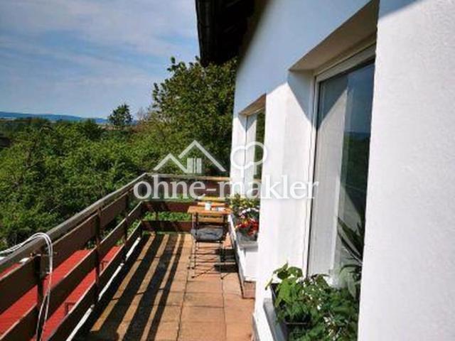 Großzügige 4 ZKB Wohnung mit Balkon in Bad Salzdetfurth