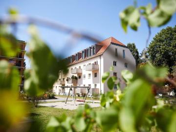 GROSSZÜGIGE 4 5,5 ZIMMER EIGENTUMSWOHNUNG PROVISIONSFREI