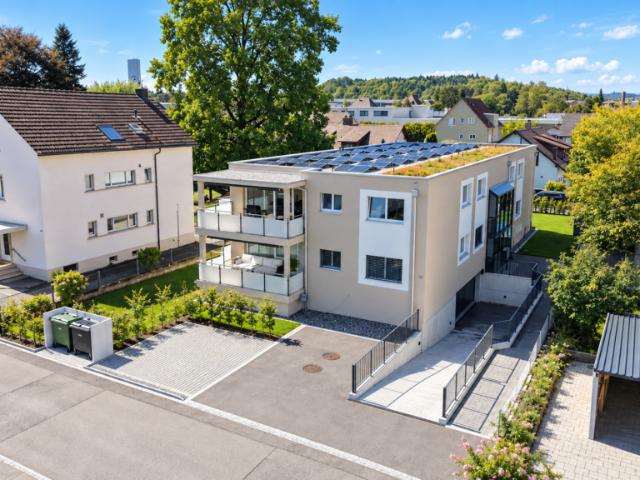 Grosszügige 4.5 Zimmer Neubauwohnung mit 56 m² Terrasse