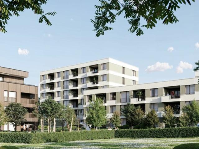 Grosszügige 4.5 Zimmer Wohnung mit Balkon & Loggia