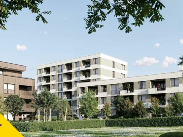 Grosszügige 4.5 Zimmer Wohnung mit Balkon & Loggia