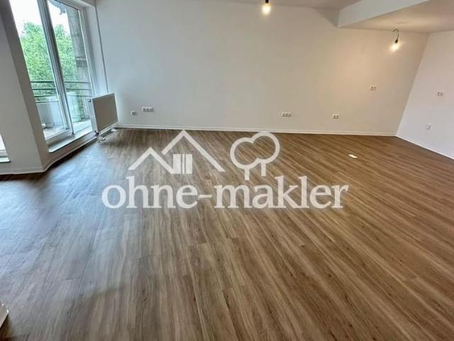 Großzügige 4,5 Zimmer Wohnung mit ca. 135 m², Balkon, 2 Bädern, Aufzug und Garage in Düsseldorf Bilk