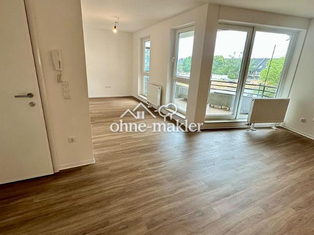 Großzügige 4,5 Zimmer Wohnung mit ca. 135 m², Balkon, 2 Bädern, Aufzug und Garage in Düsseldorf Bilk