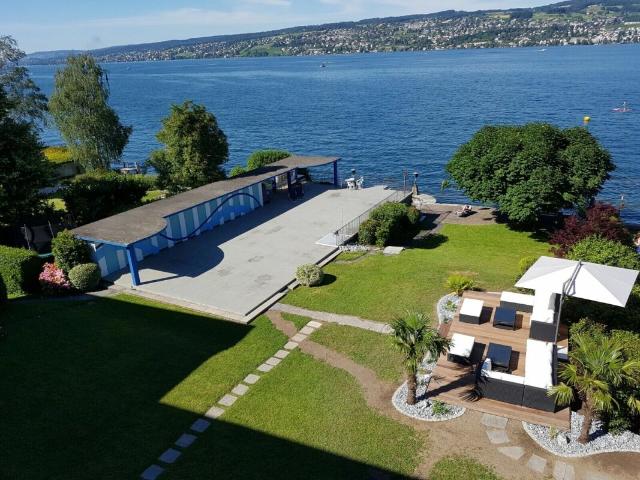 Grosszügige 4.5 Zimmer Wohnung mit direktem Zugang zum See