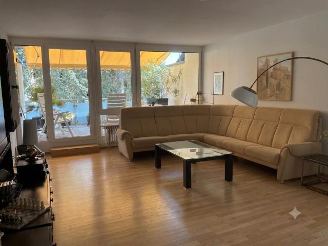 Großzügige 4 5 Zimmerwohnung Balkon & Terrasse in Griesheim bei D