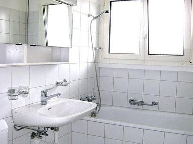 Grosszügige 4.5 Zimmerwohnung in gepflegter Liegenschaft zu vermieten
