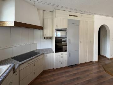 Grosszügige 4.5 Zimmerwohnung inkl. Einstellplatz in TG zu vermieten