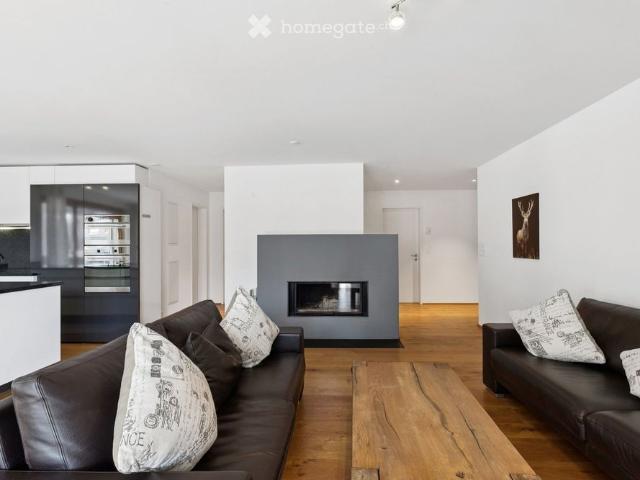 Grosszügige 4.5 ZWG mit Südwest Balkon und Bergsicht Zweitwohnung möglich