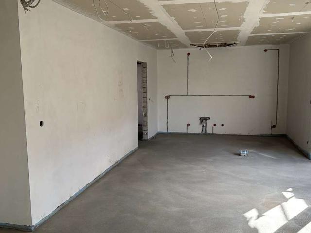 Großzügige 5 Zimmer Wohnung mit 148 m?, Balkon & 4 Schlafzimmern