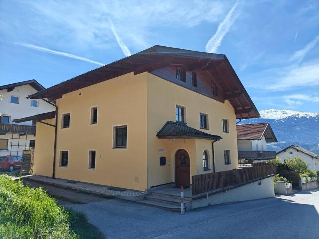 Großzügige 5 Zimmer Wohnung mit Balkon und Terrasse in Absam