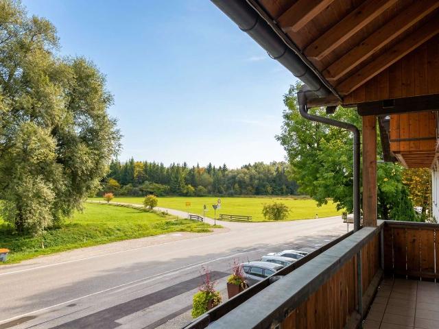 Großzügige 5 Zimmer Wohnung auf zwei Etagen