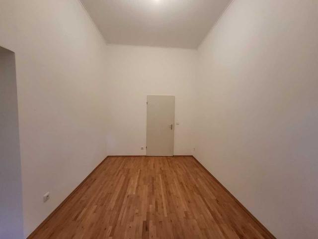 Großzügige 5 Zimmer Wohnung in Berlin Steglitz Befristet!