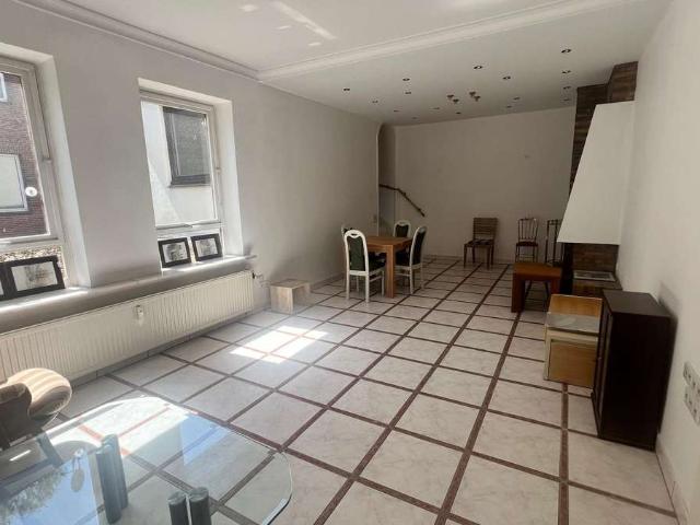 Großzügige 5 Zimmer Wohnung in Hamburg Eidelstedt