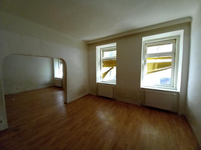 Großzügige 5 Zimmer Wohnung in 1120 Wien – 113m², renovierungsbedürftig, Top Lage!