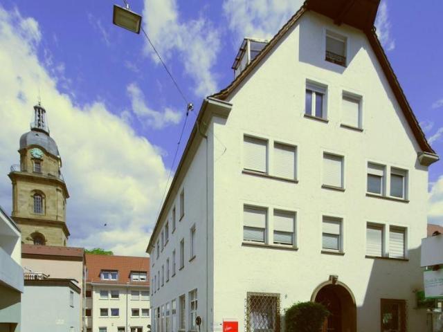Großzügige 5 Zimmer Wohnung 172 m² im Herzen von Heilbronn