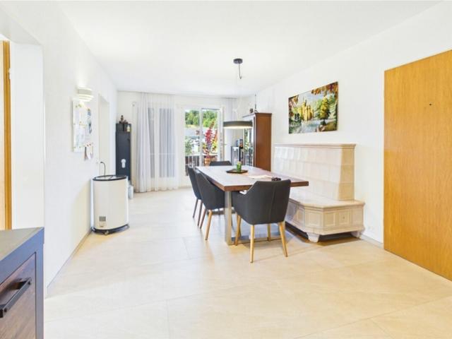 Grosszügige 5.5 Zimmer Maisonette mit 177 m² und zwei Balkonen