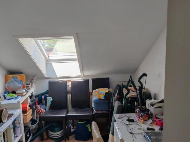 Großzügige 5,5 Zimmer Wohnung mit Garten in Essingen