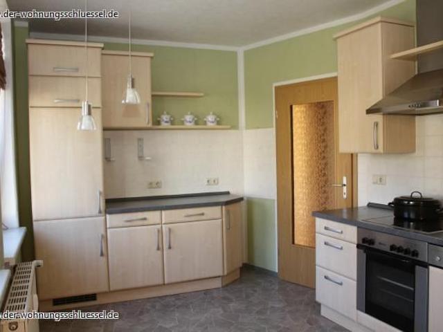 GROßZÜGIGE 6 Raumwohnung mit Einbauküche