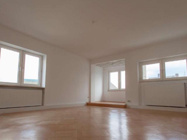 Großzügige 6 Zimmer Wohnung in Dortmund Hörde