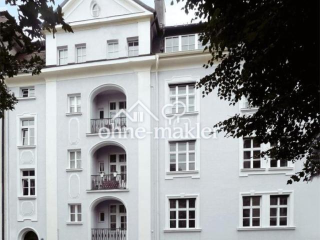 Großzügige 6 Zimmer Wohnung in einem Gründerzeithaus in der Ludwigsvorstadt