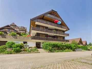 6.5 Zimmer Maisonette mit Renovationspotenzial in Meierskappel