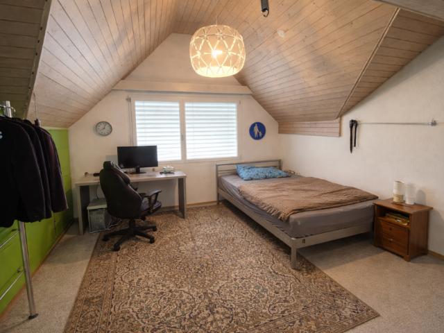 Grosszügige 7.5 Zimmer Maisonette Wohnung zu verkaufen in Gränichen
